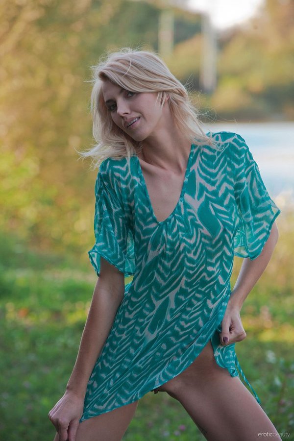 Марина, 18 лет, 2 размер груди